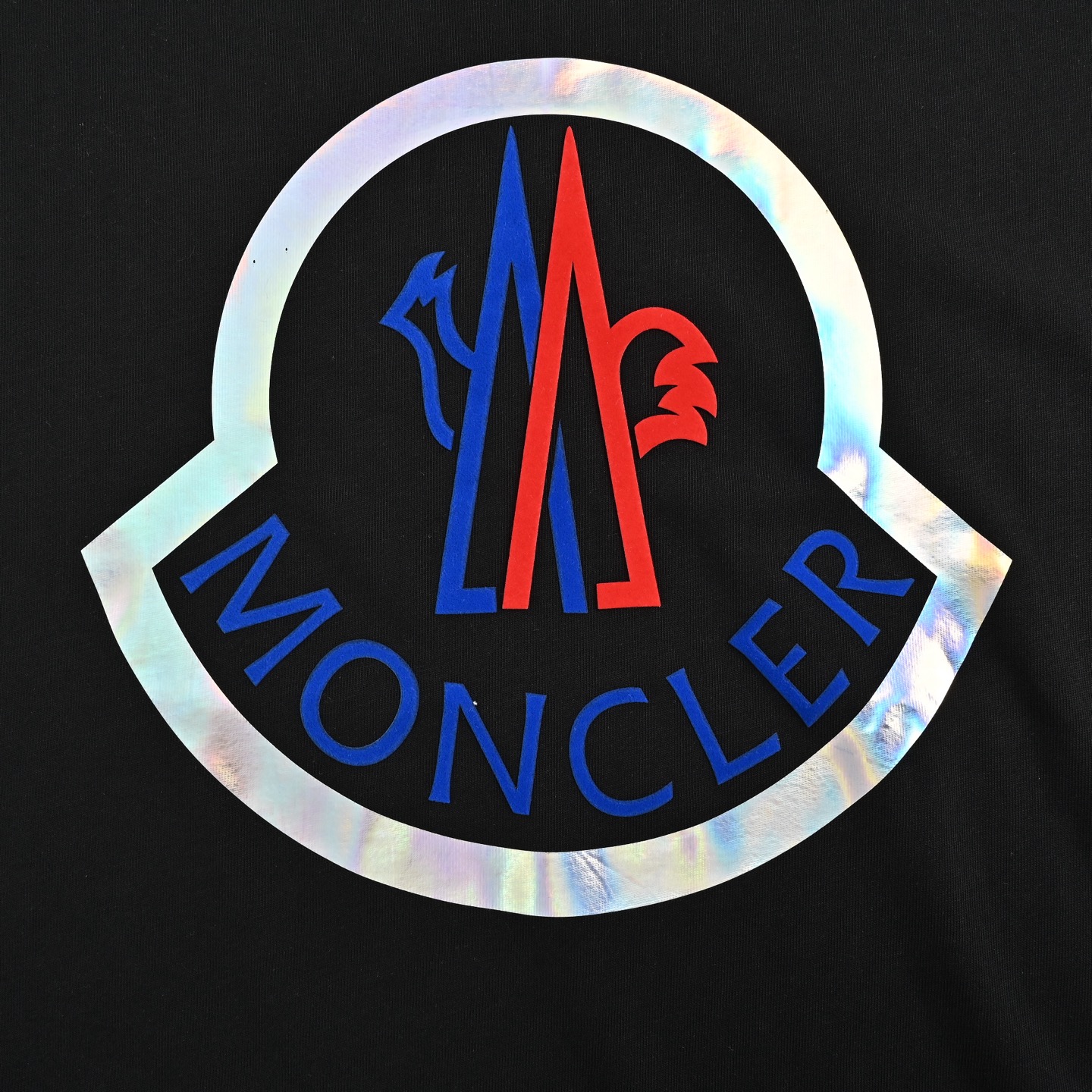 Moncler/蒙口 25ss 植绒logo镭射印花短袖