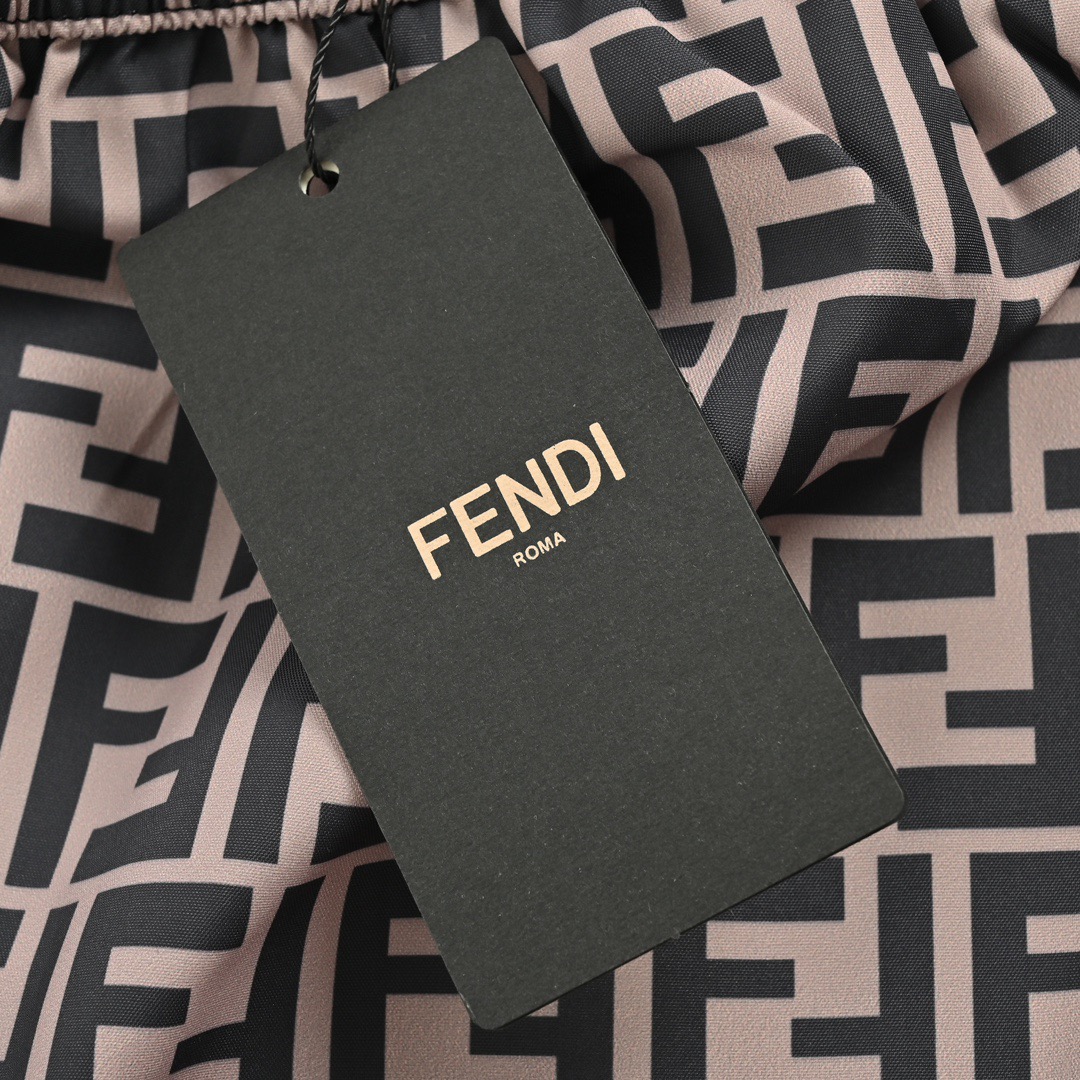 Fendi/芬迪 经典FF满印尼龙短裤 夏季渠道限定沙滩短裤