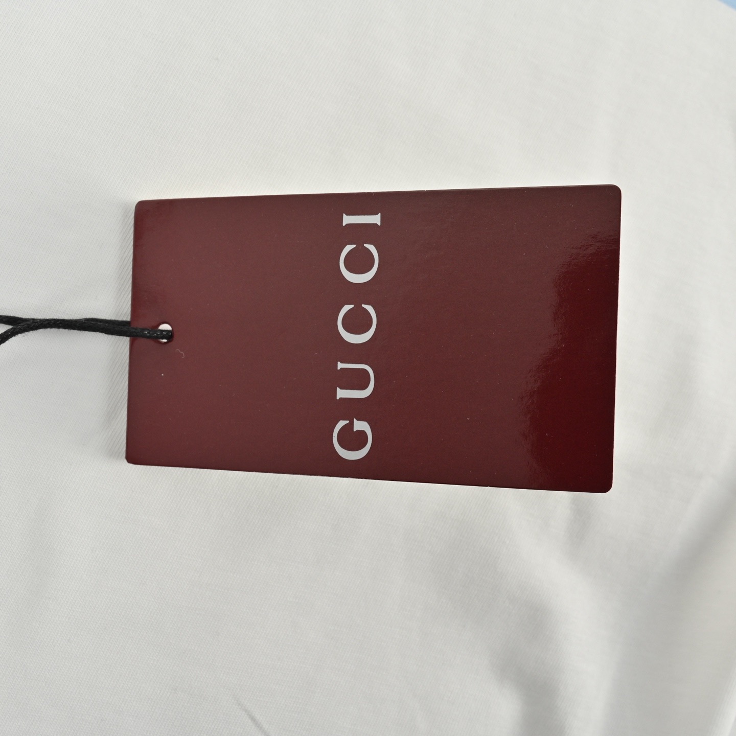 Gucci/古驰 25ss 镂空字母logo印花短袖 黑色 白色