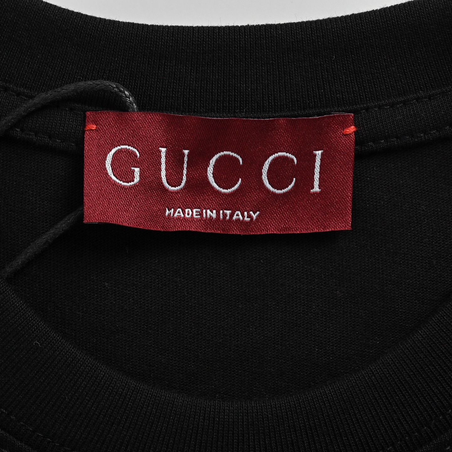 Gucci/古驰 粉色字母logo刺绣短袖 黑色 白色