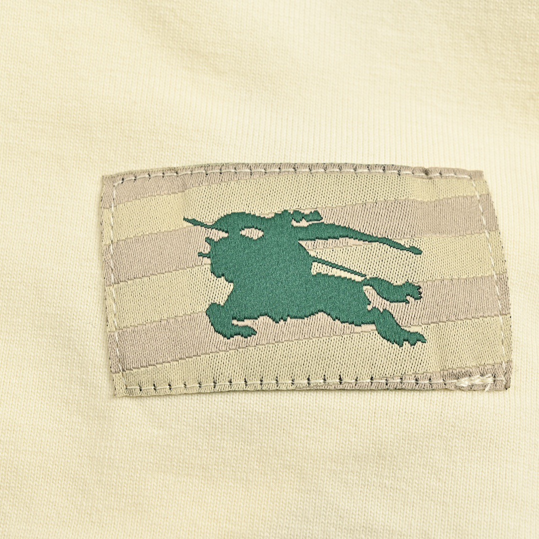 Burberry/巴宝莉 24ss 战马标识短袖