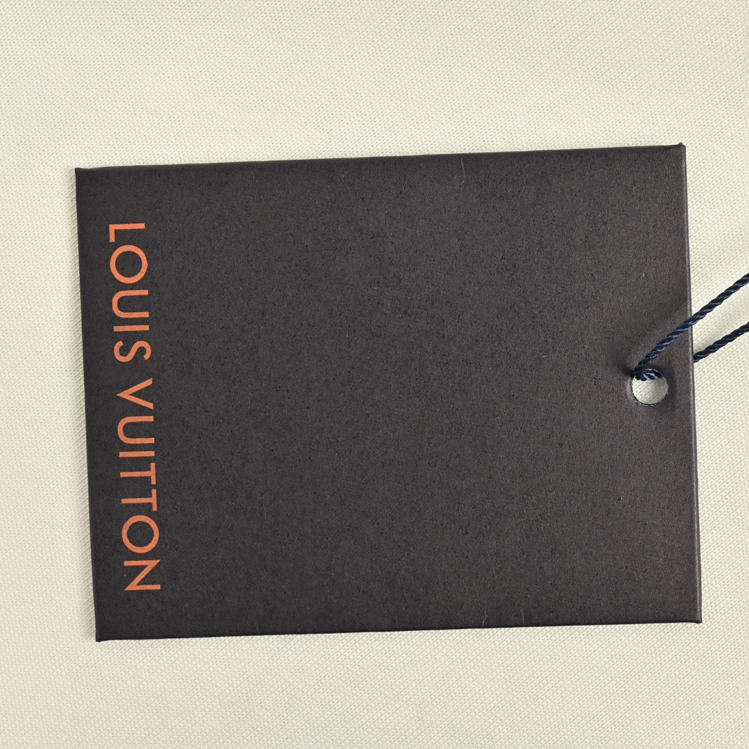 Louis Vuitton & NBA 21ss 彩虹字母印花短袖 LV NBA联名短袖