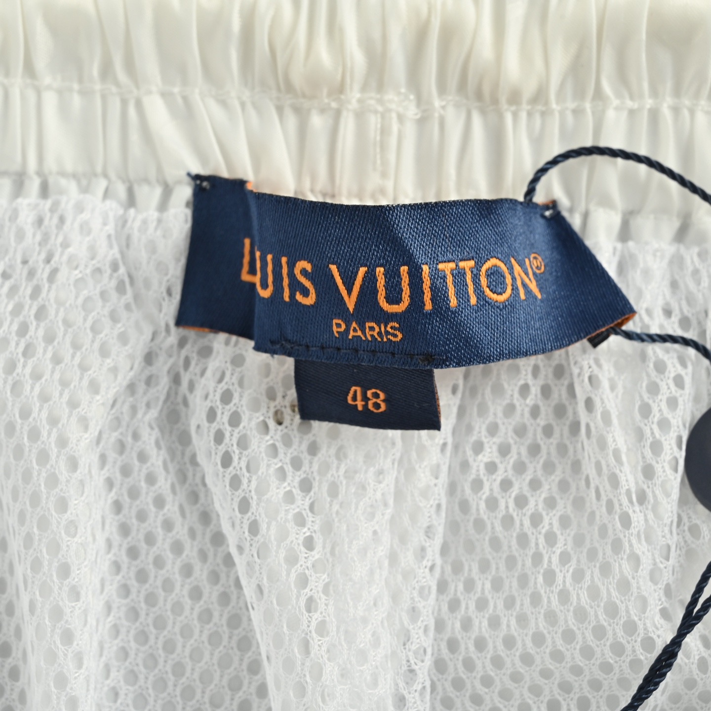 Louis Vuitton/路易威登 经典暗纹老花提花沙滩短裤 白色-Chinese UA Cheap High Quatity Brand Clothes Bags handbags Sneakers wholesale wholesaler seller from China Factory suppliers Fashion Clothing Shoes best Quality Beautiful Price Louis Vuitton/路易威登 经典暗纹老花提花沙滩短裤 白色