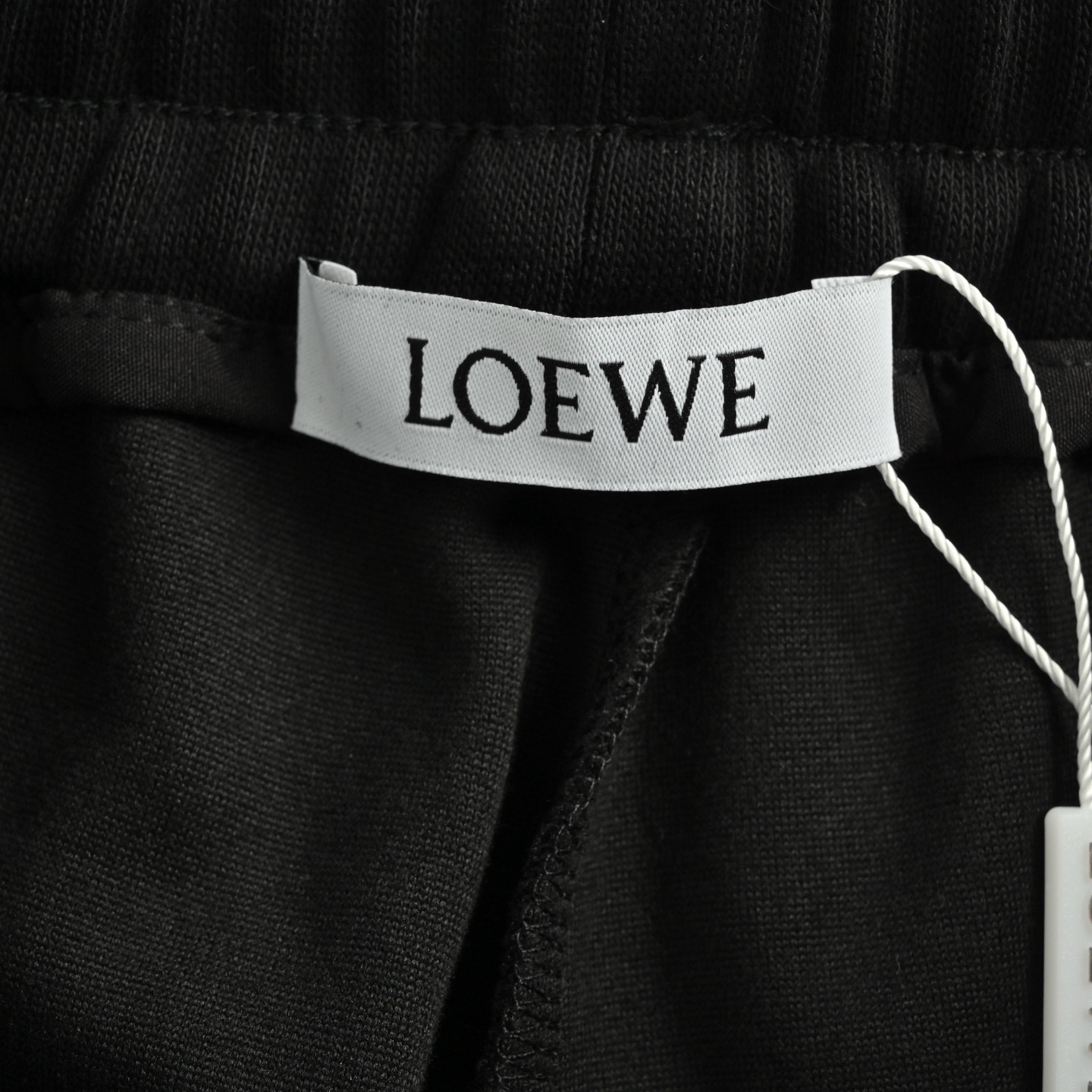 Loewe/罗意威 25ss 昂跑联名口袋印花短裤 昂跑罗意威联名款短裤新款