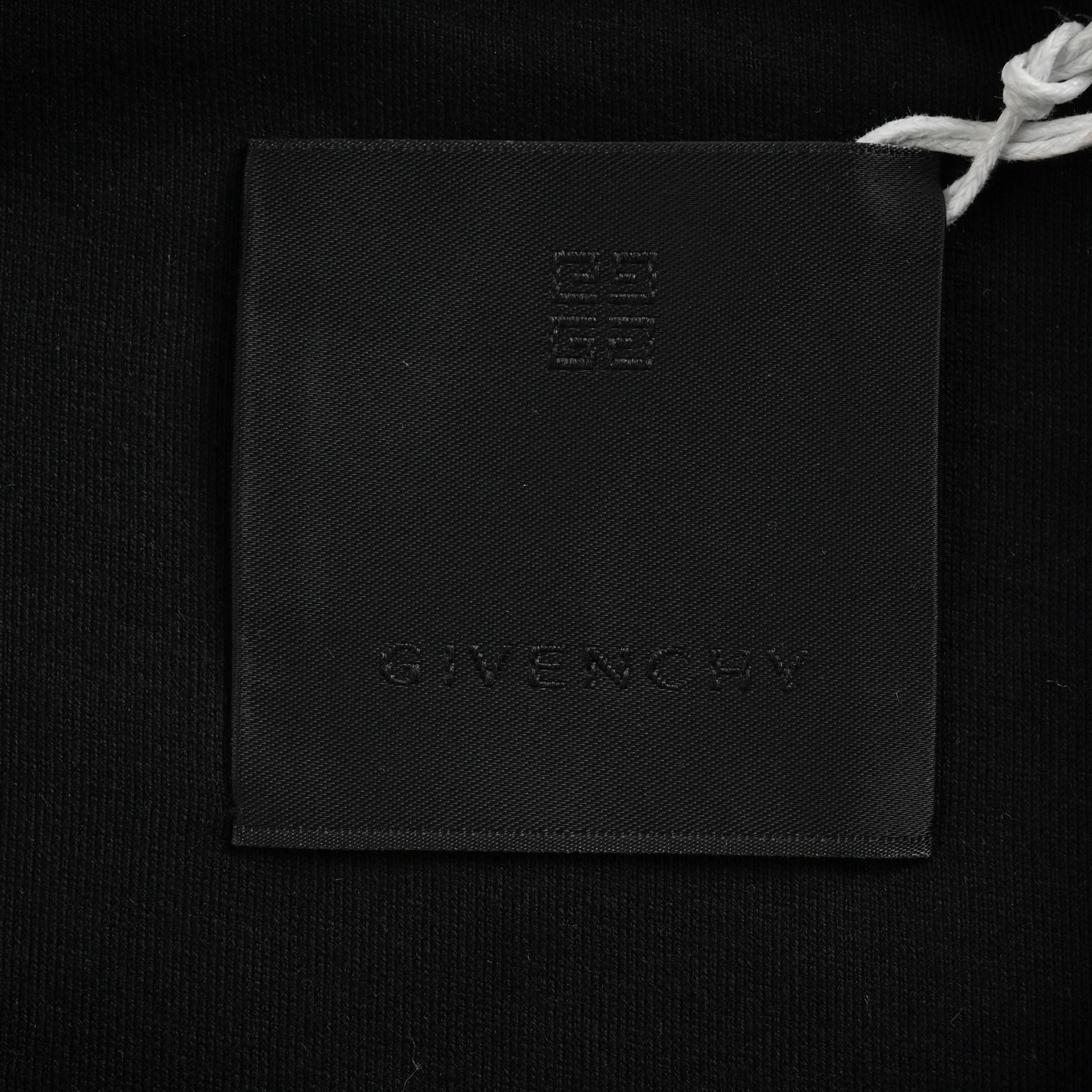 GIVENCHY/纪梵希 25ss 辫子印花短袖