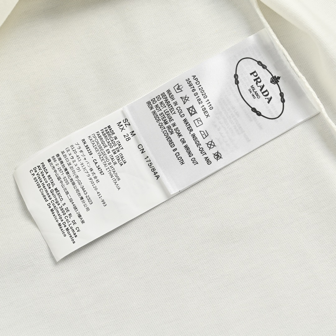 Prada/普拉达 23ss 领口三角标短袖 简约百搭经典