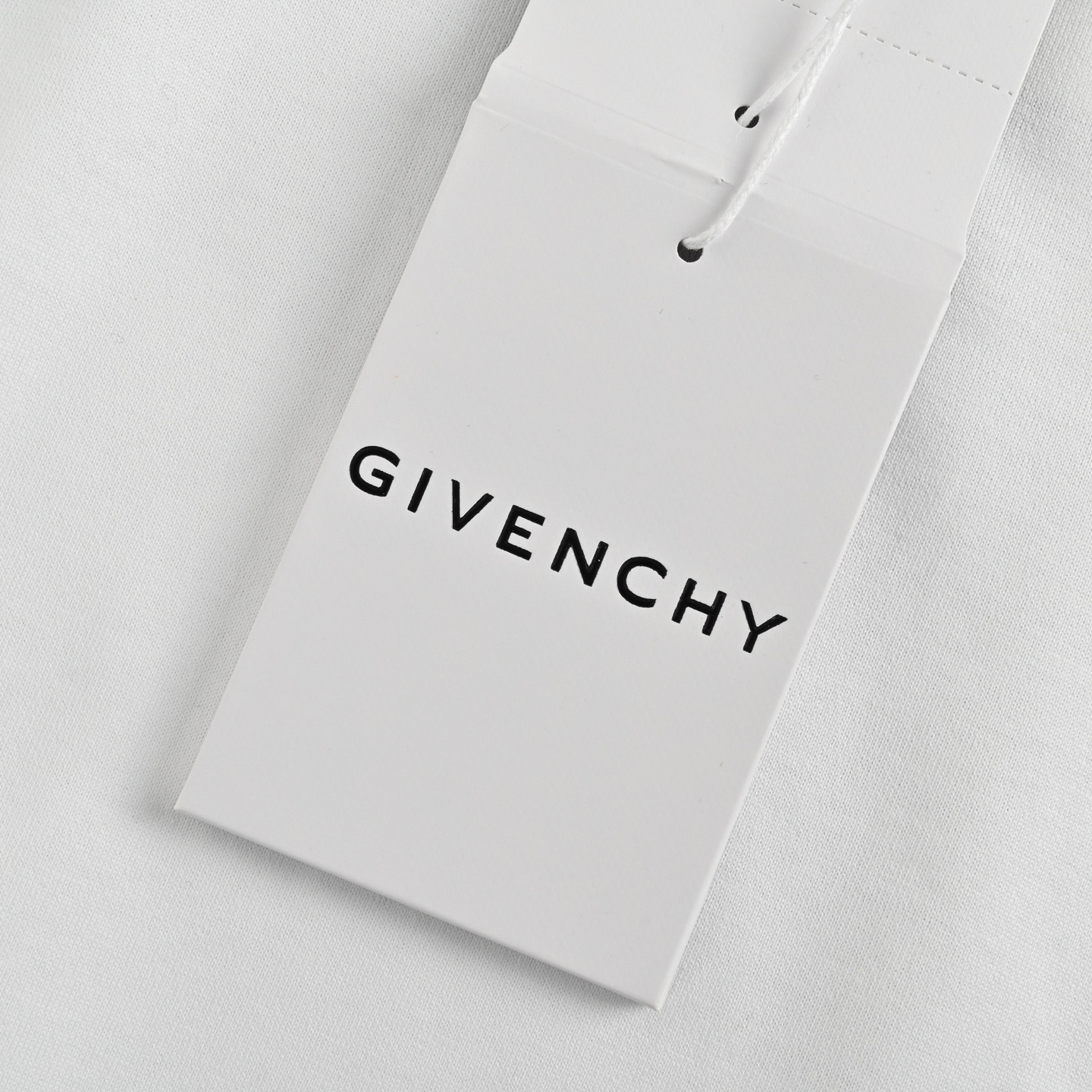 GIVENCHY/纪梵希 25ss 胸口4G明线刺绣短袖