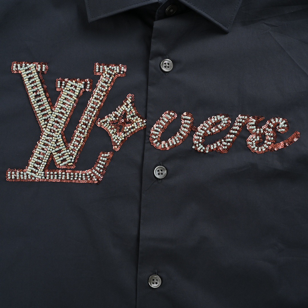 Louis Vuitton路易威登 24Fw 串珠字母logo衬衫