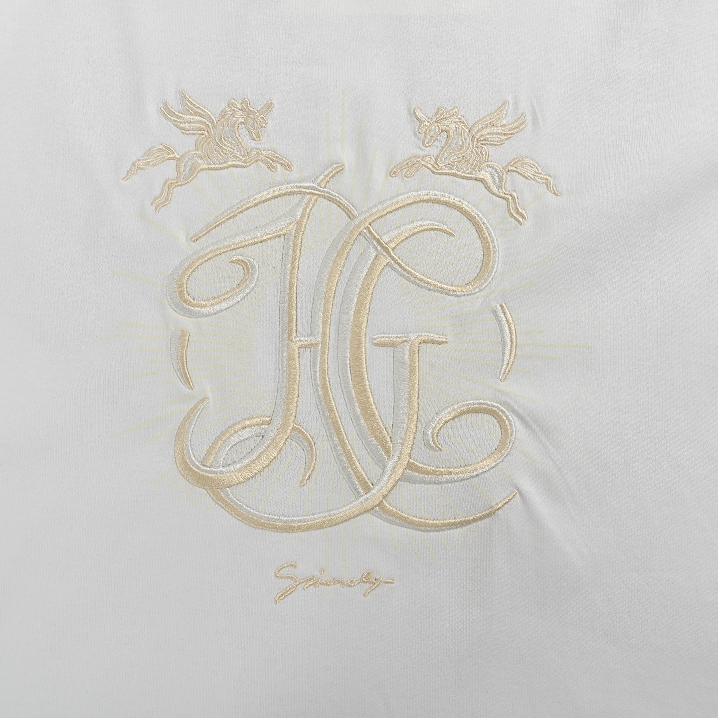 GIVENCHY/纪梵希 25ss 独角兽刺绣短袖