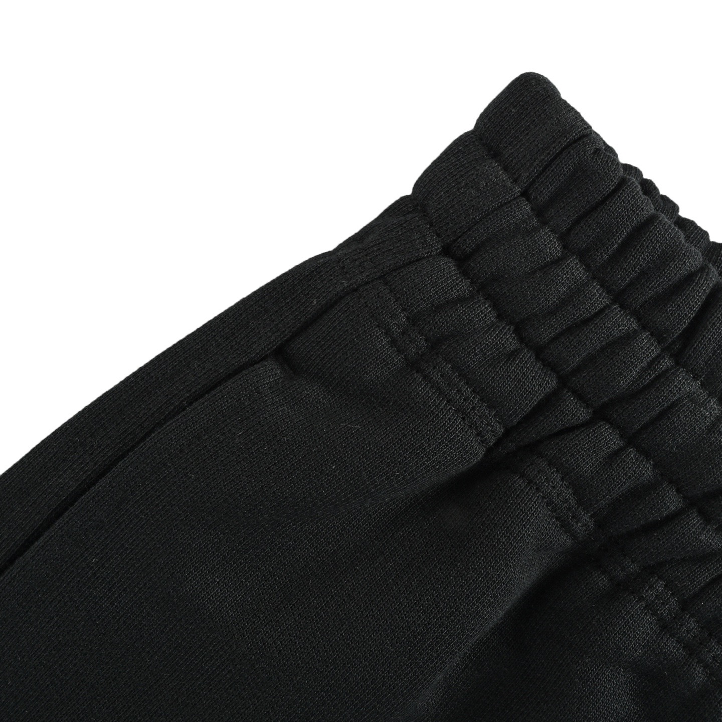 Burberry/巴宝莉 25ss 后袋格纹战马贴布短裤 BURBERRY新款短裤