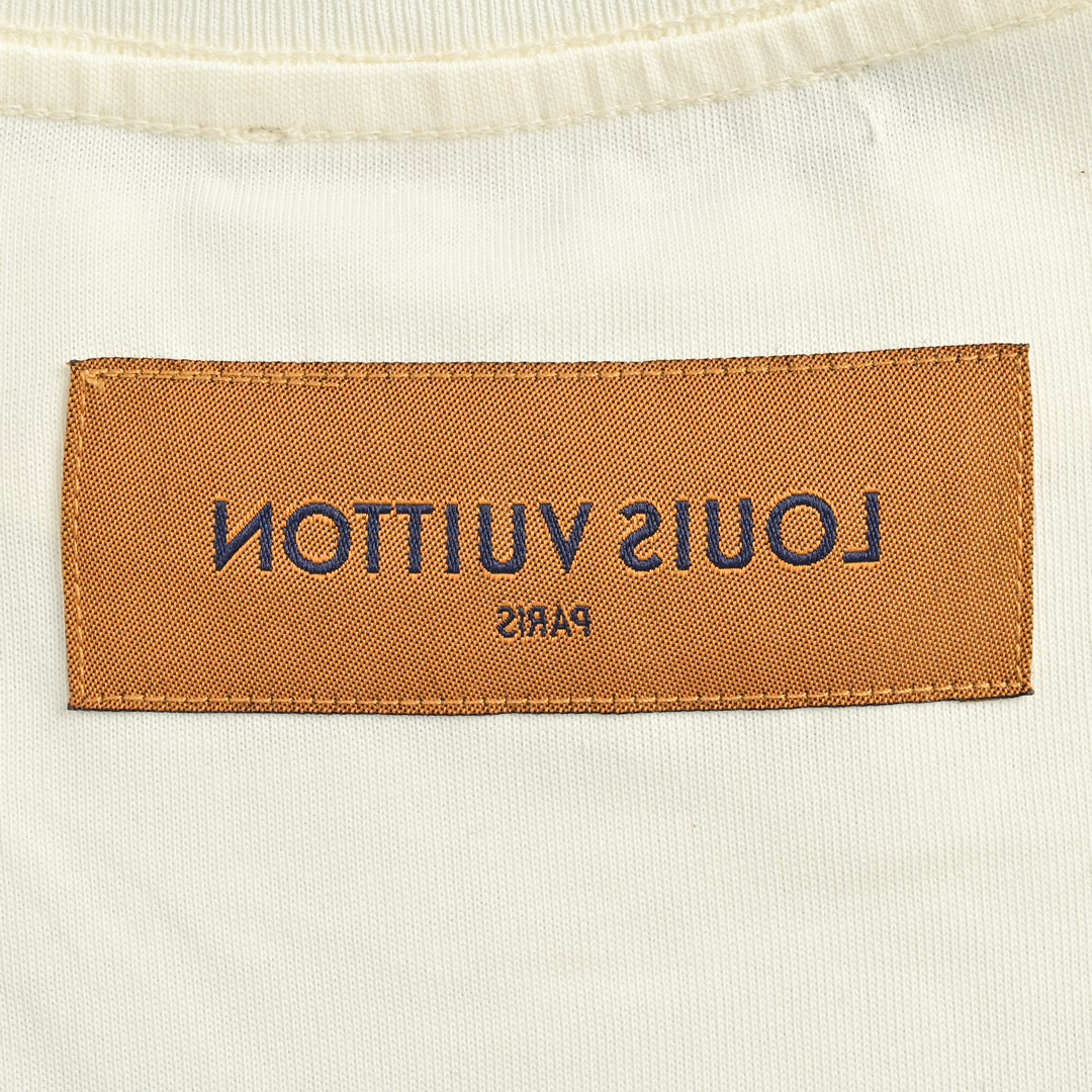 Louis Vuitton/路易威登 23ss 扭曲字母刺绣短袖