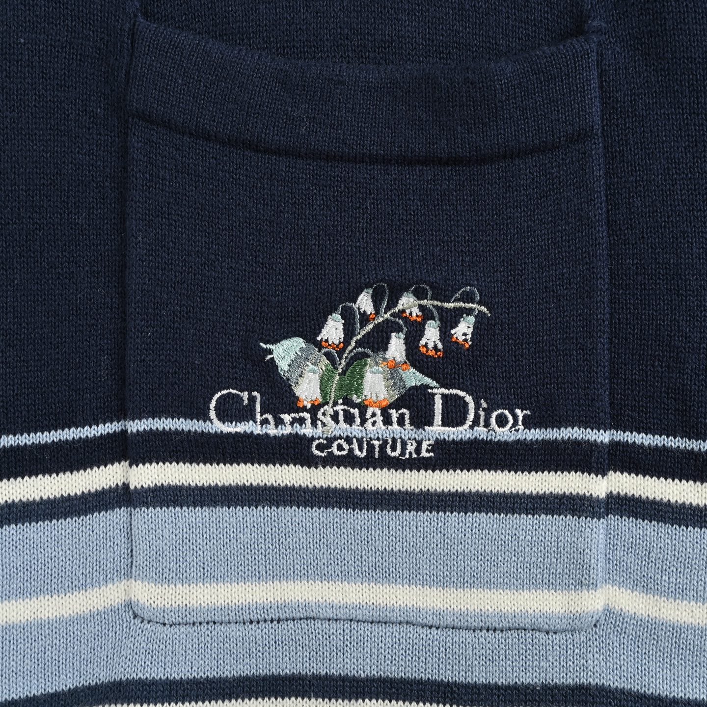Dior/迪奥 25ss 铃兰花刺绣条纹针织Polo短袖-Chinese UA Cheap High Quatity Brand Clothes Bags handbags Sneakers wholesale wholesaler seller from China Factory suppliers Fashion Clothing Shoes best Quality Beautiful Price Dior/迪奥 25ss 铃兰花刺绣条纹针织Polo短袖