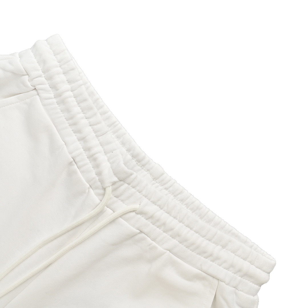 Balenciaga/巴黎世家 24ss 刺绣字母logo短裤 专柜大裤脚版型-Chinese UA Cheap High Quatity Brand Clothes Bags handbags Sneakers wholesale wholesaler seller from China Factory suppliers Fashion Clothing Shoes best Quality Beautiful Price Balenciaga/巴黎世家 24ss 刺绣字母logo短裤 专柜大裤脚版型