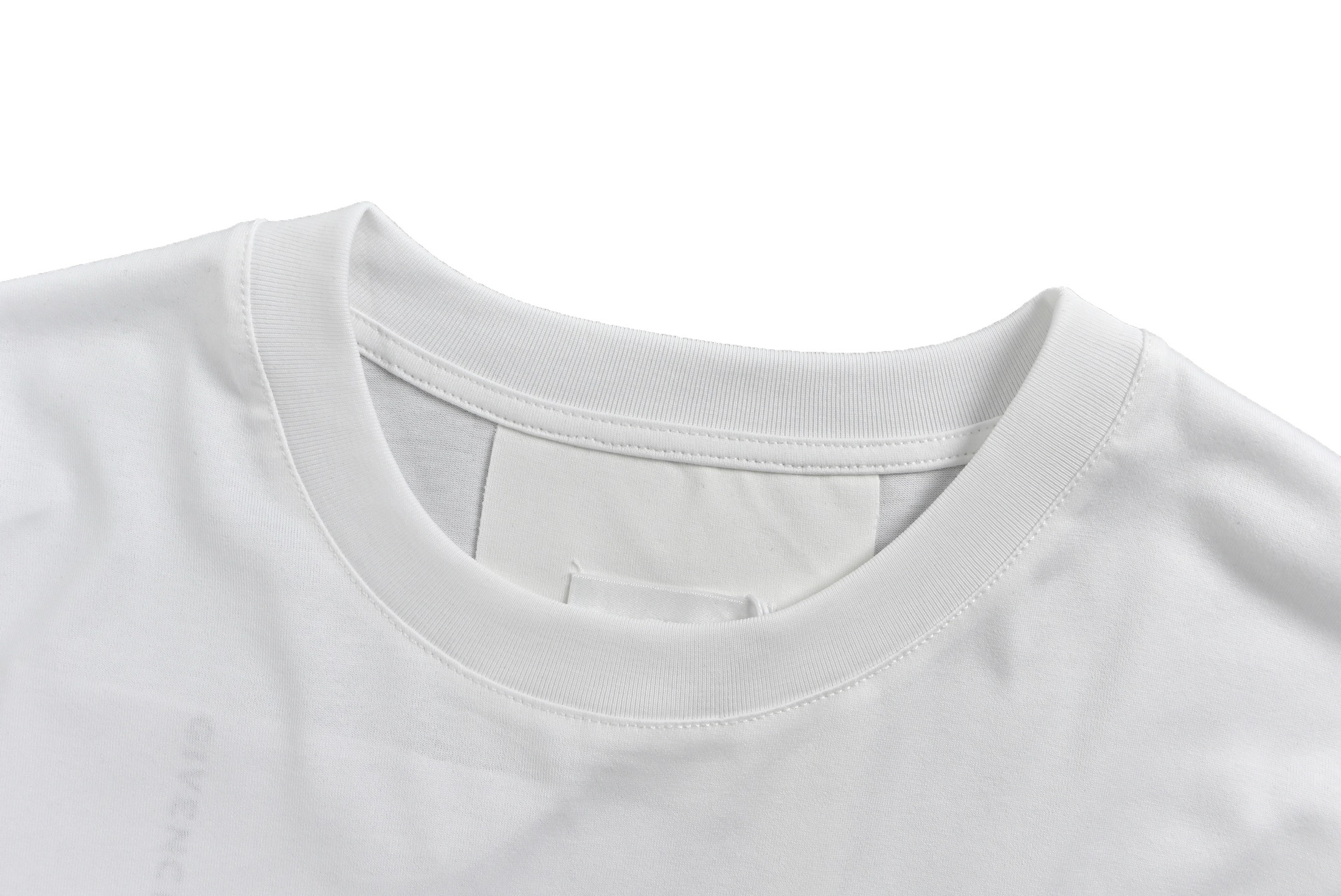 GIVENCHY/纪梵希 25ss 反转字母logo印花短袖-Chinese UA Cheap High Quatity Brand Clothes Bags handbags Sneakers wholesale wholesaler seller from China Factory suppliers Fashion Clothing Shoes best Quality Beautiful Price GIVENCHY/纪梵希 25ss 反转字母logo印花短袖