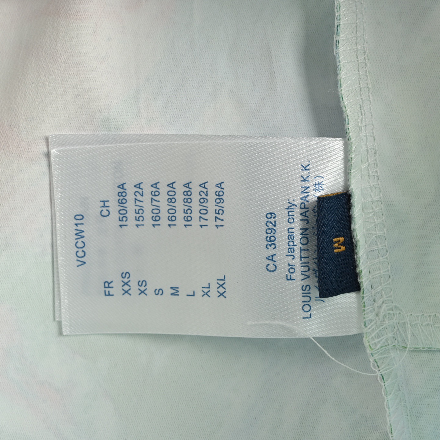 Louis Vuitton/路易威登 蜡笔涂鸦尼龙沙滩短裤-Chinese UA Cheap High Quatity Brand Clothes Bags handbags Sneakers wholesale wholesaler seller from China Factory suppliers Fashion Clothing Shoes best Quality Beautiful Price Louis Vuitton/路易威登 蜡笔涂鸦尼龙沙滩短裤