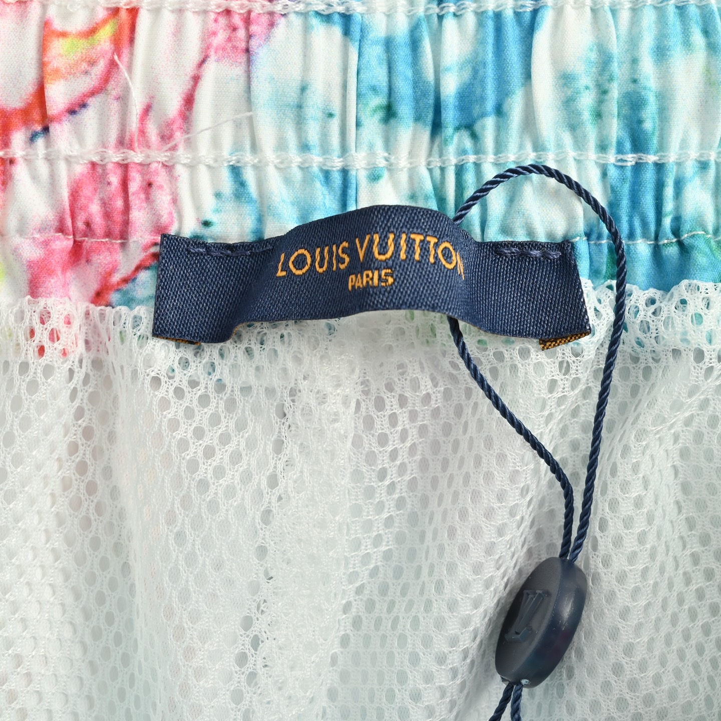 Louis Vuitton/路易威登 蜡笔涂鸦尼龙沙滩短裤-Chinese UA Cheap High Quatity Brand Clothes Bags handbags Sneakers wholesale wholesaler seller from China Factory suppliers Fashion Clothing Shoes best Quality Beautiful Price Louis Vuitton/路易威登 蜡笔涂鸦尼龙沙滩短裤