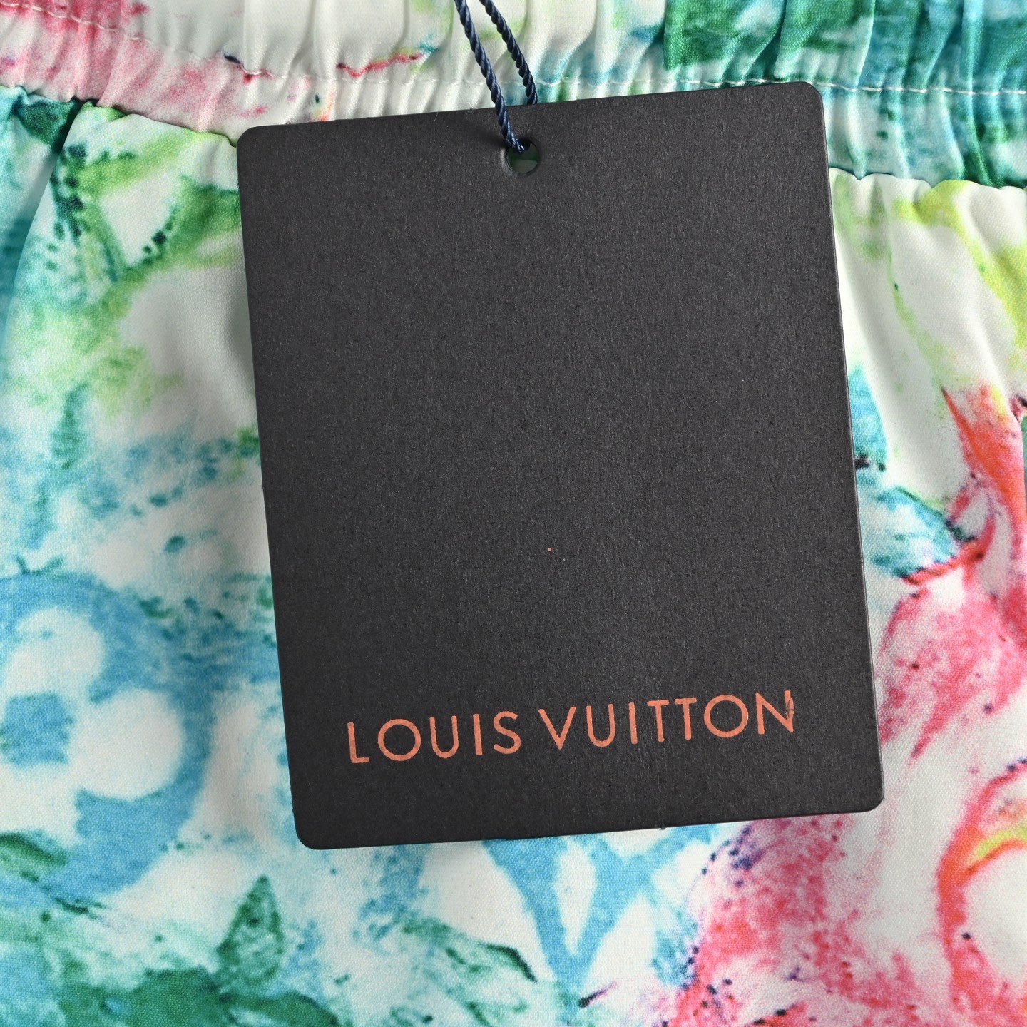 Louis Vuitton/路易威登 蜡笔涂鸦尼龙沙滩短裤-Chinese UA Cheap High Quatity Brand Clothes Bags handbags Sneakers wholesale wholesaler seller from China Factory suppliers Fashion Clothing Shoes best Quality Beautiful Price Louis Vuitton/路易威登 蜡笔涂鸦尼龙沙滩短裤