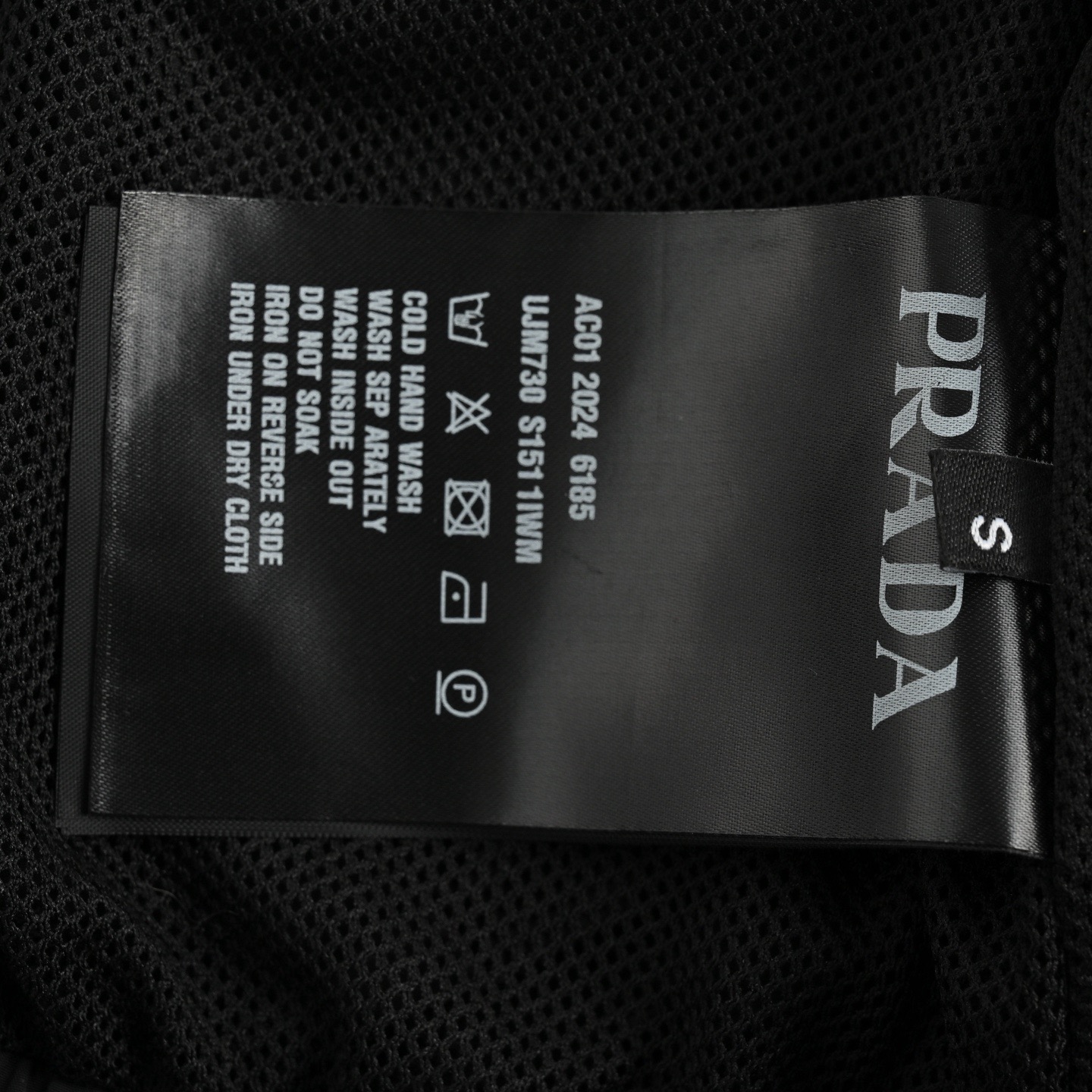 Prada/普拉达 刺绣小标拉链外套-Chinese UA Cheap High Quatity Brand Clothes Bags handbags Sneakers wholesale wholesaler seller from China Factory suppliers Fashion Clothing Shoes best Quality Beautiful Price Prada/普拉达 刺绣小标拉链外套