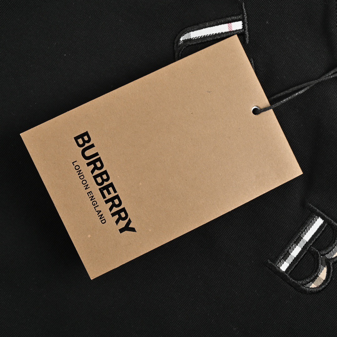 Burberry/巴宝莉 24ss 格纹领拼接刺绣字母短袖-Chinese UA Cheap High Quatity Brand Clothes Bags handbags Sneakers wholesale wholesaler seller from China Factory suppliers Fashion Clothing Shoes best Quality Beautiful Price Burberry/巴宝莉 24ss 格纹领拼接刺绣字母短袖