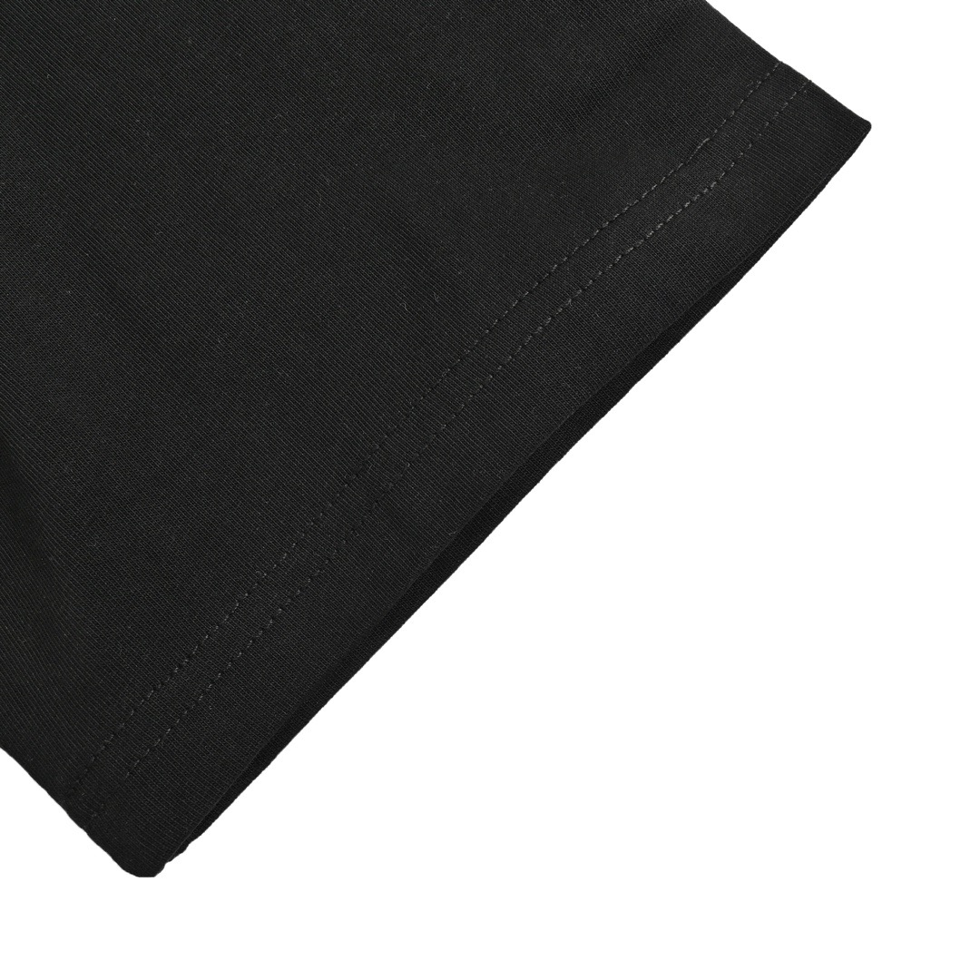 Burberry/巴宝莉 24ss 肩膀战马印花短袖-Chinese UA Cheap High Quatity Brand Clothes Bags handbags Sneakers wholesale wholesaler seller from China Factory suppliers Fashion Clothing Shoes best Quality Beautiful Price Burberry/巴宝莉 24ss 肩膀战马印花短袖