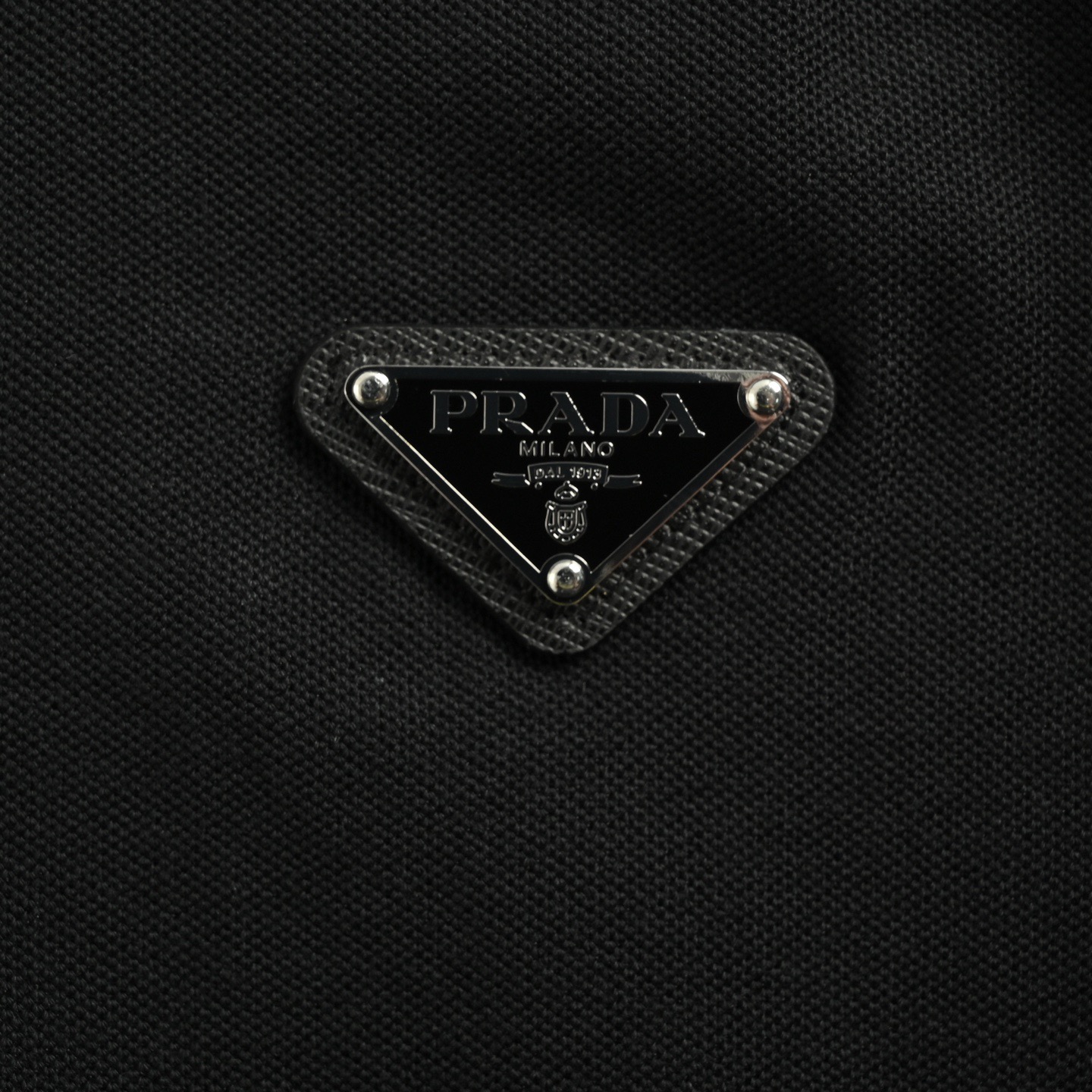 Prada/普拉达 25ss 三角标半拉链长袖T恤