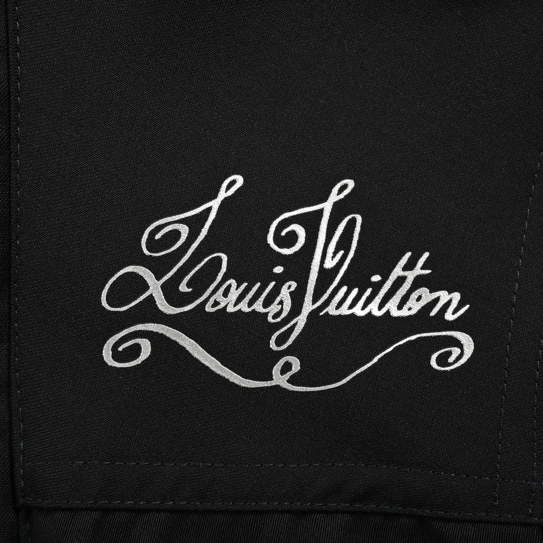 Louis Vuitton/路易威登 24Fw 航海风连帽派克大衣