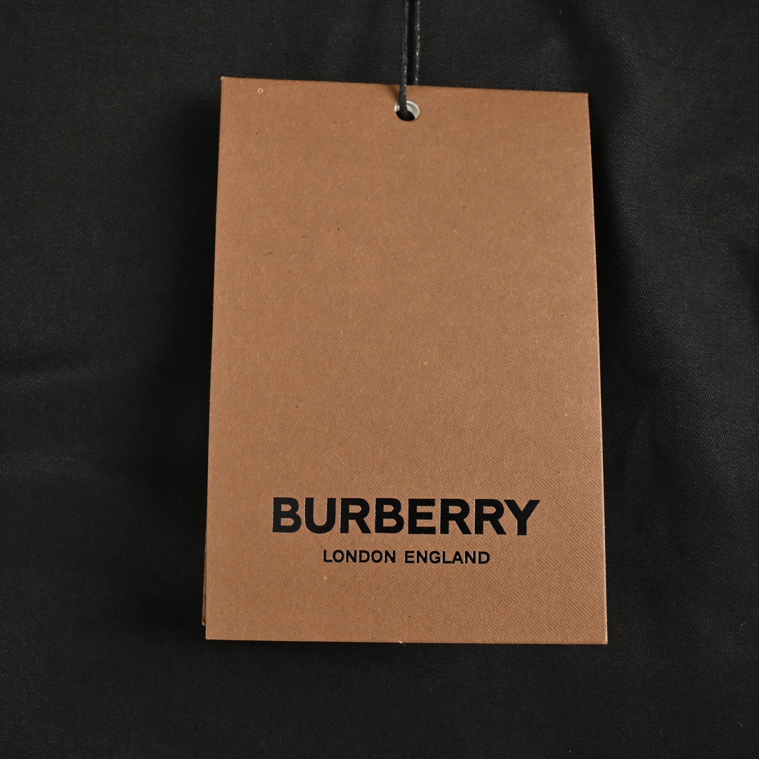 Burberry/巴宝莉 经典格纹硅胶战马双面穿风衣夹克外套