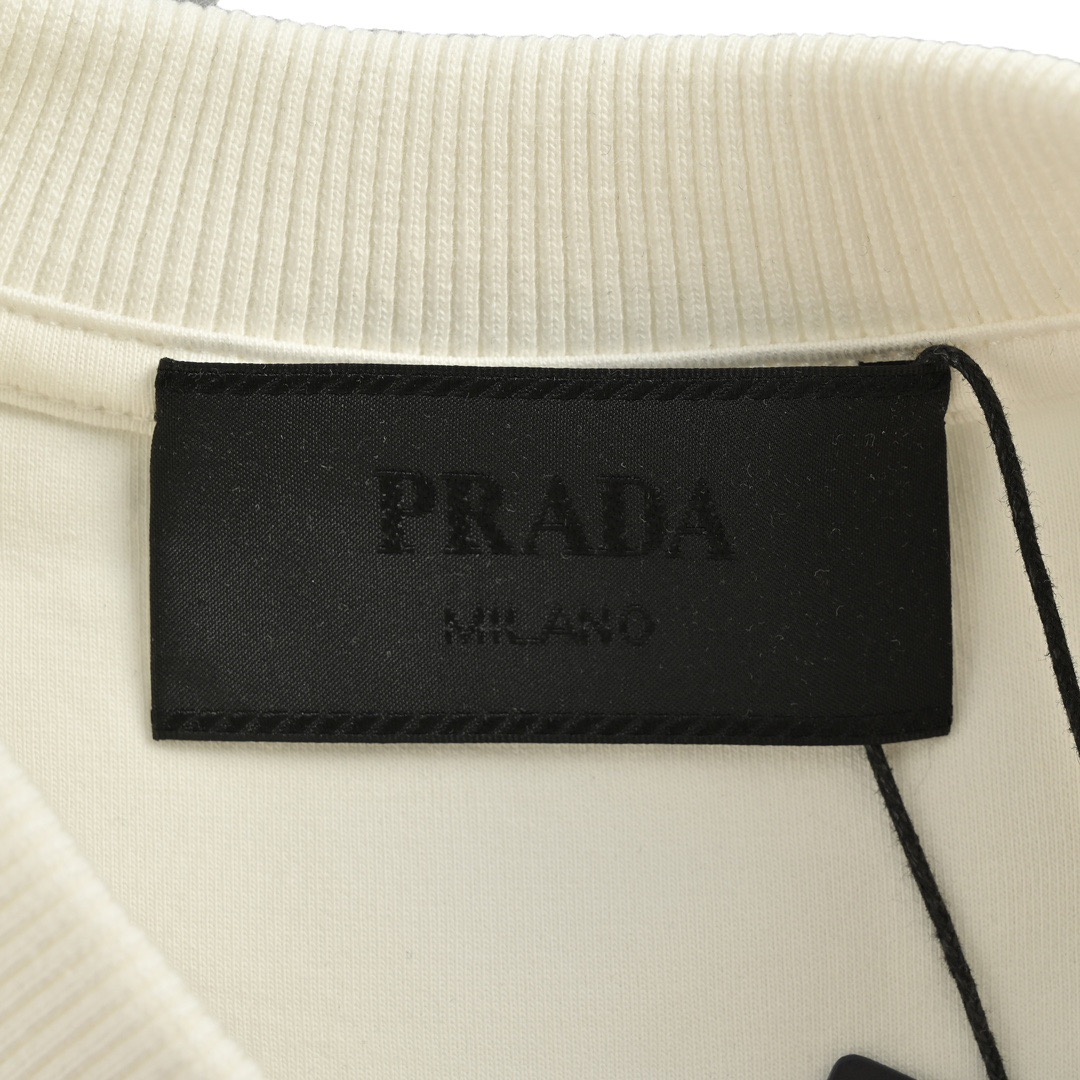 Prada/普拉达 24Fw 三角标胸包背包圆领卫衣 黑色白色