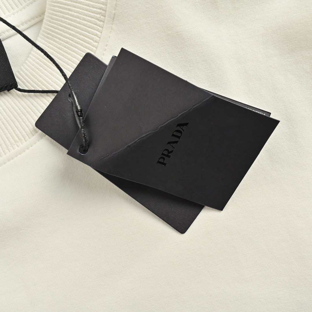 Prada/普拉达 24Fw 三角标胸包背包圆领卫衣 黑色白色