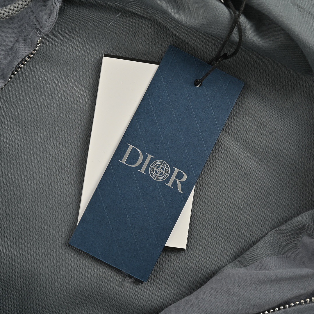 Dior & Stone Island 石头岛联名刺绣字母连帽风衣外套