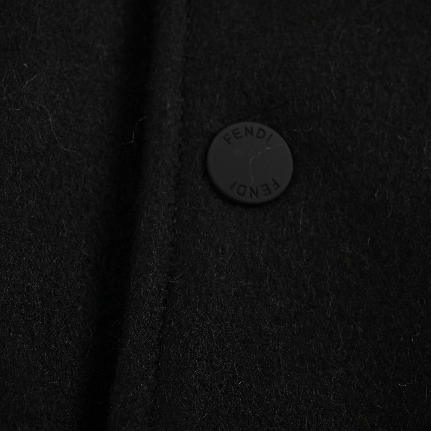 Fendi/芬迪 字母袖拼接翻领毛呢飞行棒球服夹克外套