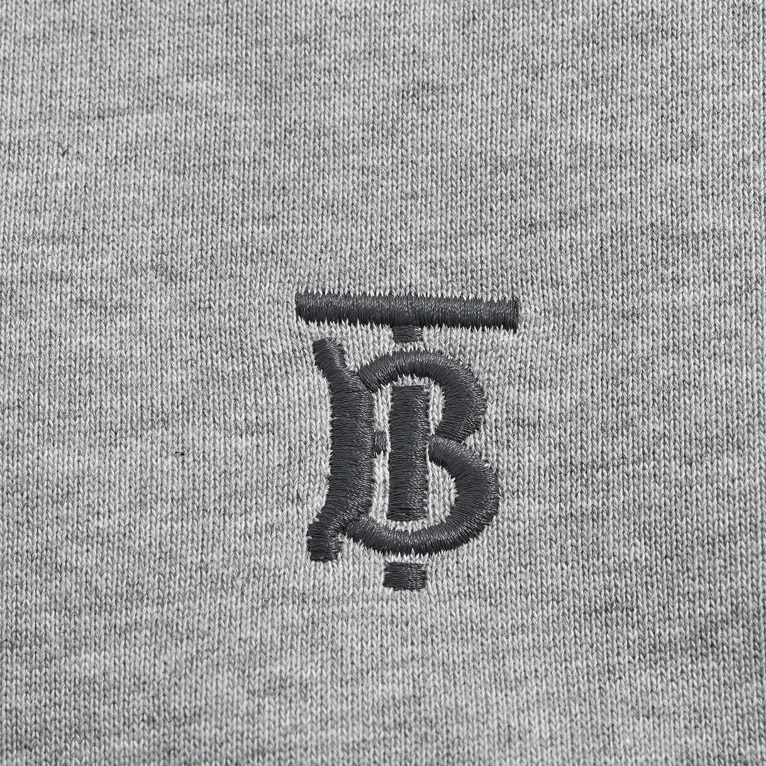 Burberry/巴宝莉 20Fw 刺绣TB格纹拼接拉链卫衣外套