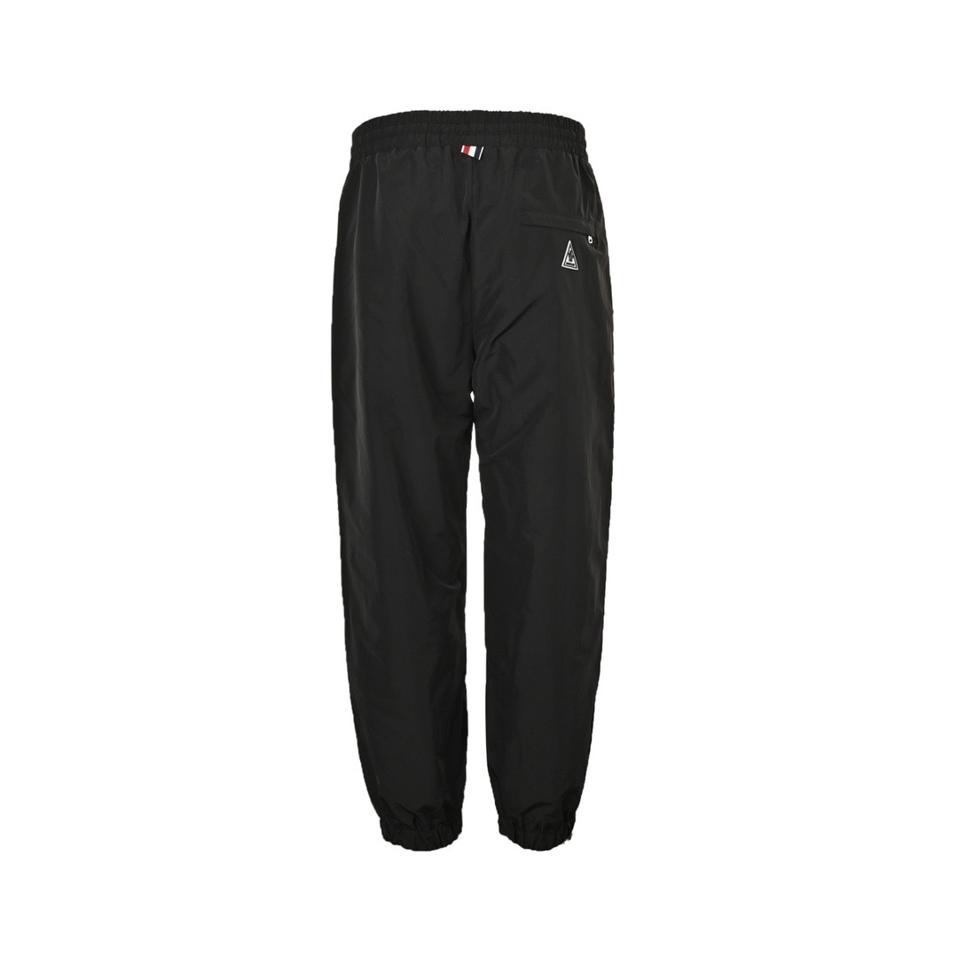 MONCLER/蒙口 22Fw 硅胶徽标logo尼龙梭织束脚长裤-Chinese UA Cheap High Quatity Brand Clothes Bags handbags Sneakers wholesale wholesaler seller from China Factory suppliers Fashion Clothing Shoes best Quality Beautiful Price MONCLER/蒙口 22Fw 硅胶徽标logo尼龙梭织束脚长裤