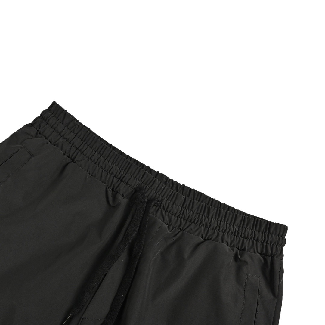 MONCLER/蒙口 22Fw 硅胶徽标logo尼龙梭织束脚长裤-Chinese UA Cheap High Quatity Brand Clothes Bags handbags Sneakers wholesale wholesaler seller from China Factory suppliers Fashion Clothing Shoes best Quality Beautiful Price MONCLER/蒙口 22Fw 硅胶徽标logo尼龙梭织束脚长裤