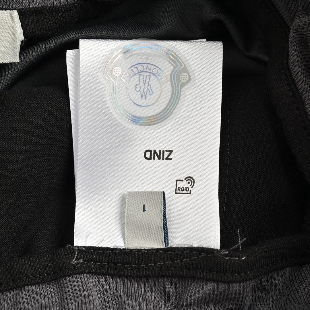 MONCLER/蒙口 24Fw 侧边织带徽标长裤 品牌logo徽标刺绣