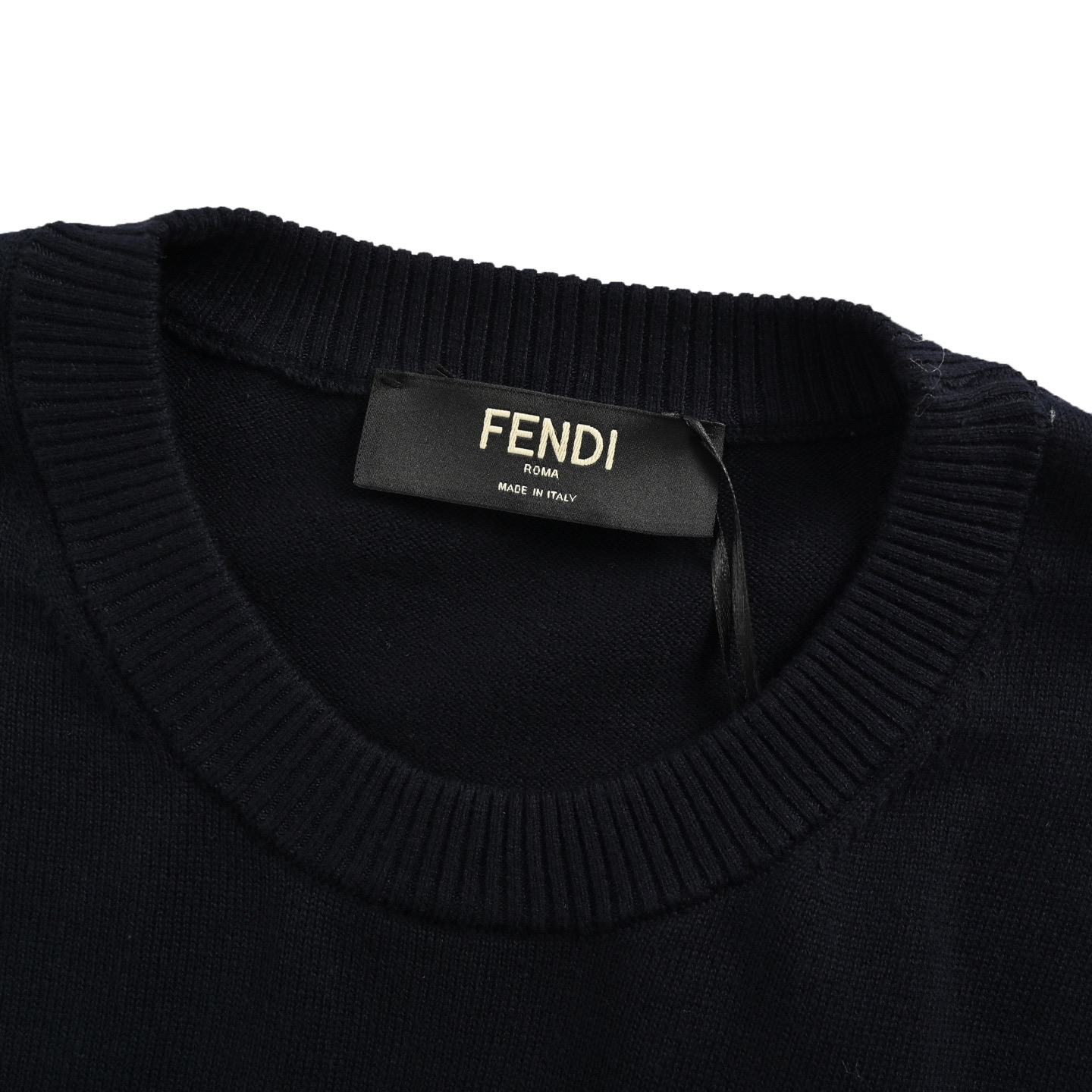 Fendi/芬迪 24Fw 浮雕口袋海军蓝圆领毛衣