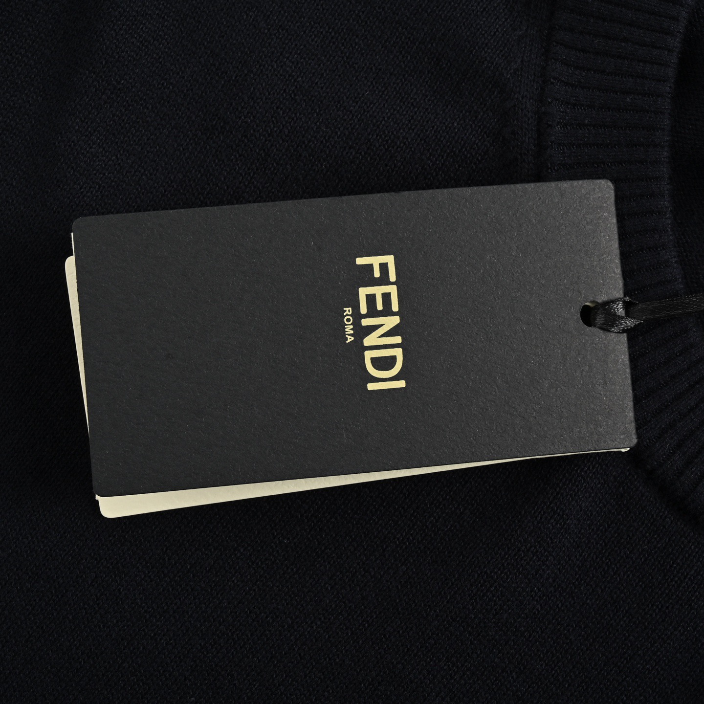 Fendi/芬迪 24Fw 浮雕口袋海军蓝圆领毛衣