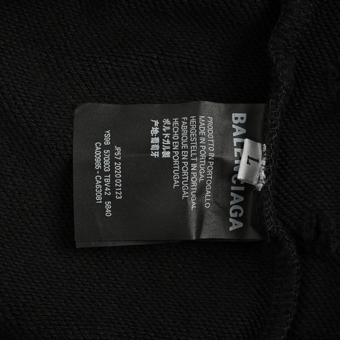 Balenciaga/巴黎世家 24Fw 领口穿刺环扣铆钉圆领卫衣