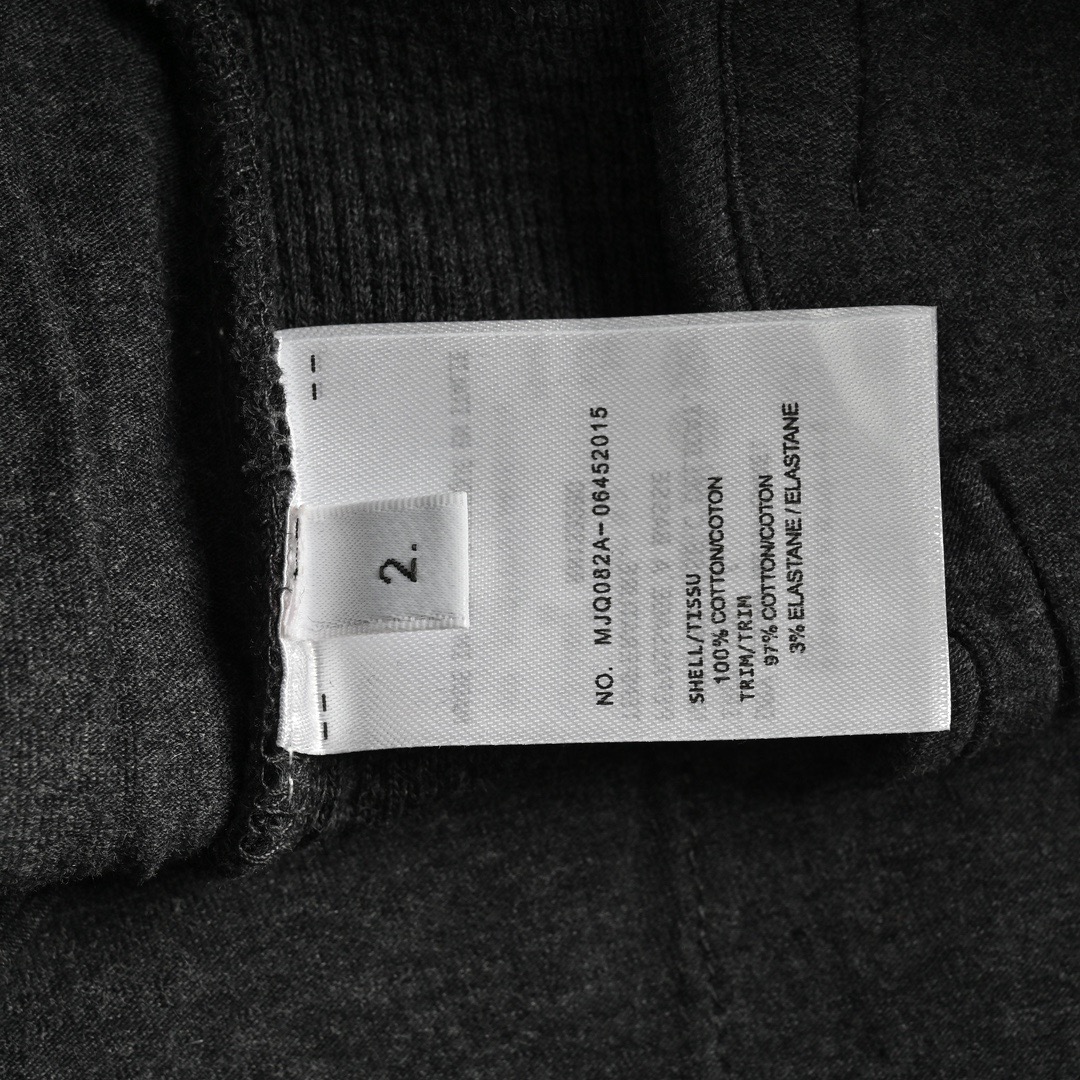 Thom Browne /汤姆布朗 经典款华夫格长裤-Chinese UA Cheap High Quatity Brand Clothes Bags handbags Sneakers wholesale wholesaler seller from China Factory suppliers Fashion Clothing Shoes best Quality Beautiful Price Thom Browne /汤姆布朗 经典款华夫格长裤