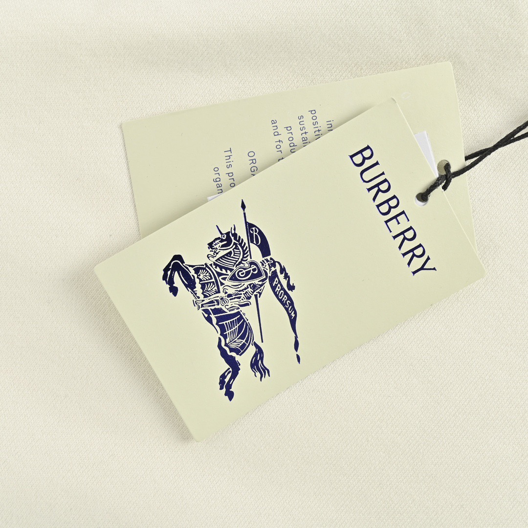 Burberry/巴宝莉 24Fw 战马贴布圆领卫衣