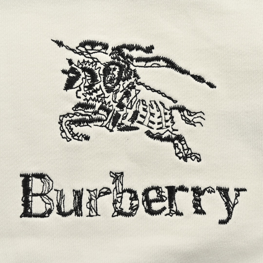 Burberry/巴宝莉 24Fw 下摆刺绣战马圆领卫衣