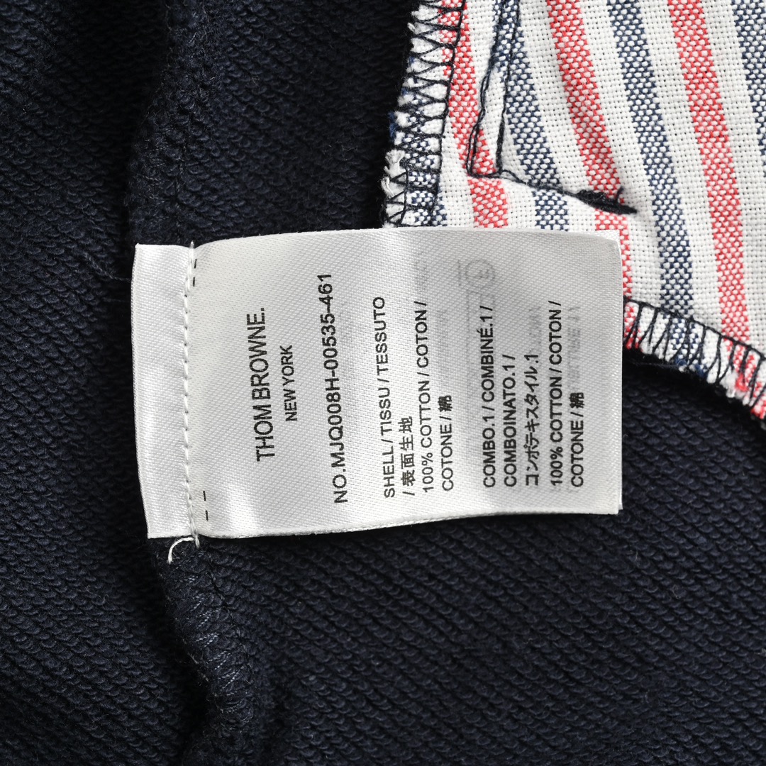 Thom Browne/汤姆布朗 经典色织四杠拉链卫衣外套 领口三角单独横机摇-Chinese UA Cheap High Quatity Brand Clothes Bags handbags Sneakers wholesale wholesaler seller from China Factory suppliers Fashion Clothing Shoes best Quality Beautiful Price Thom Browne/汤姆布朗 经典色织四杠拉链卫衣外套 领口三角单独横机摇