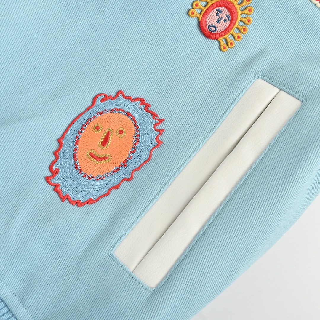 Louis Vuitton/路易威登 24Fw 草间弥生联名太阳鱼棒球服外套-Chinese UA Cheap High Quatity Brand Clothes Bags handbags Sneakers wholesale wholesaler seller from China Factory suppliers Fashion Clothing Shoes best Quality Beautiful Price Louis Vuitton/路易威登 24Fw 草间弥生联名太阳鱼棒球服外套