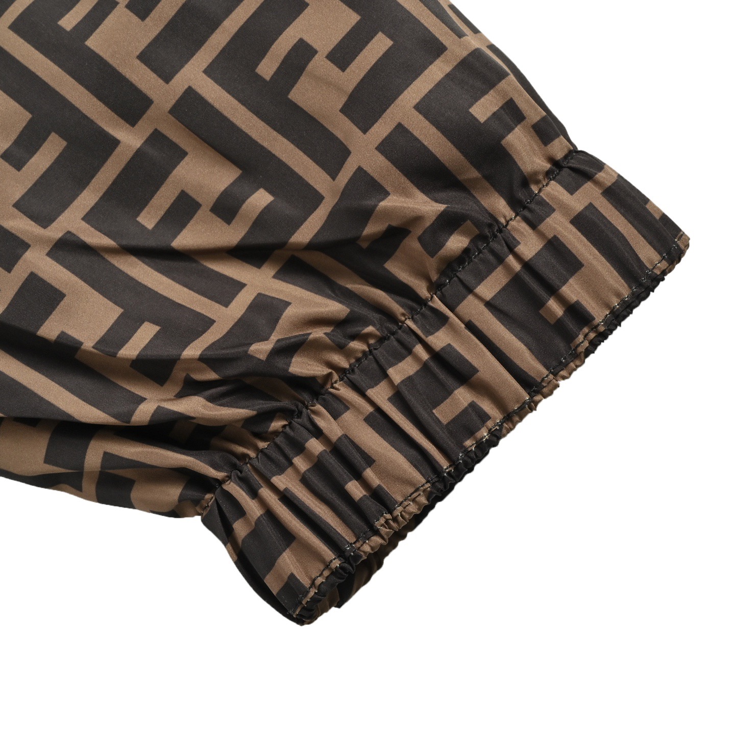 Fendi/芬迪 FF老花双面穿夹克外套-Chinese UA Cheap High Quatity Brand Clothes Bags handbags Sneakers wholesale wholesaler seller from China Factory suppliers Fashion Clothing Shoes best Quality Beautiful Price Fendi/芬迪 FF老花双面穿夹克外套