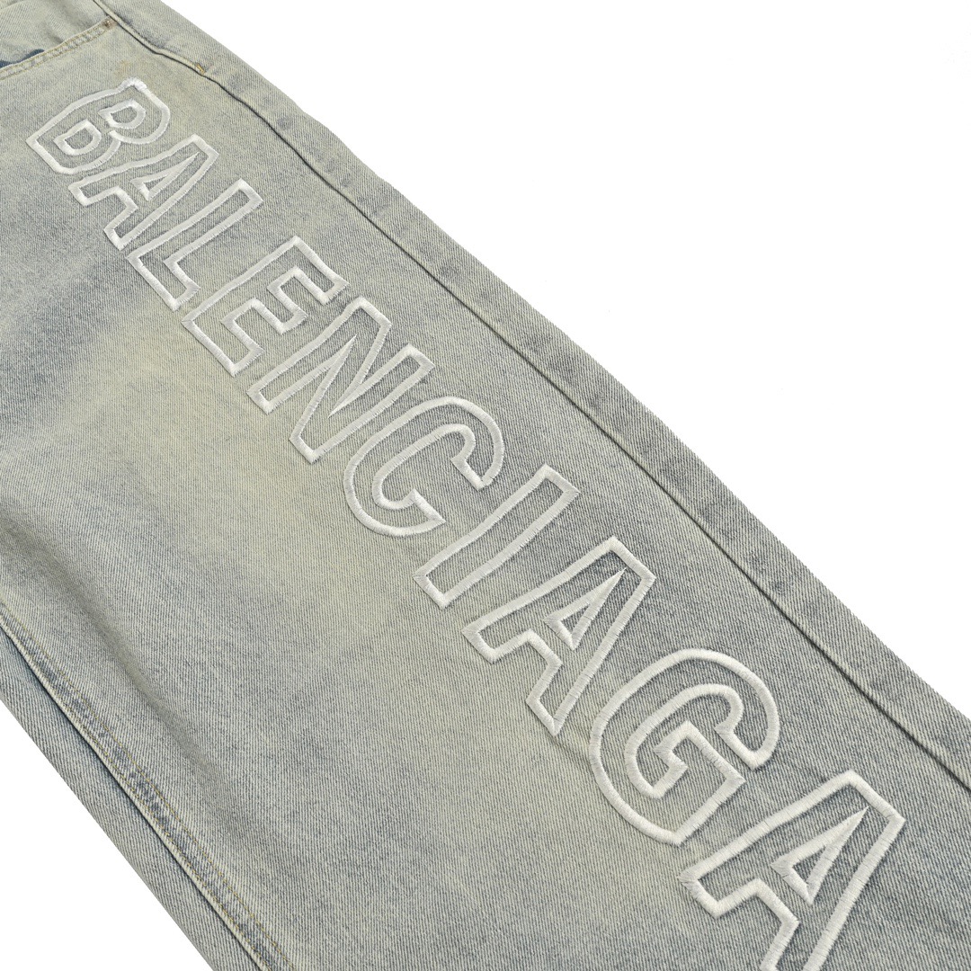 Balenciaga/巴黎世家 刺绣字母水洗宽松阔腿牛仔裤 Balenciaga/巴黎世家 刺绣字母水洗宽松阔腿牛仔裤
