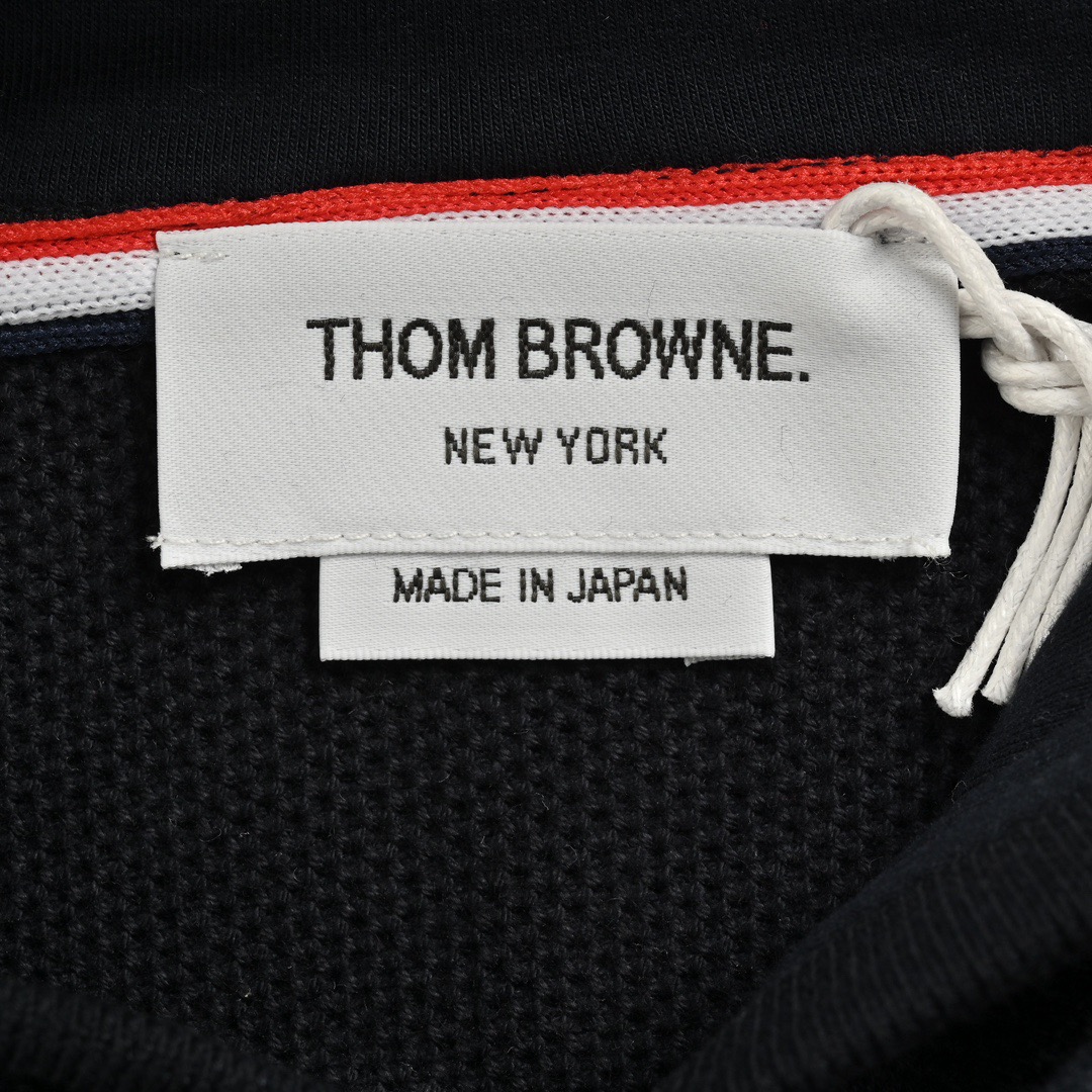 Thom Browne/汤姆布朗 暗纹四杠连帽卫衣 Thom Browne/汤姆布朗 暗纹四杠连帽卫衣