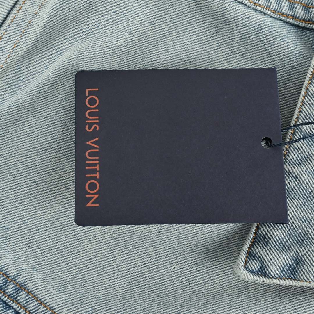Louis Vuitton/路易威登 24Fw 刺绣logo牛仔外套 Louis Vuitton/路易威登 24Fw 刺绣logo牛仔外套
