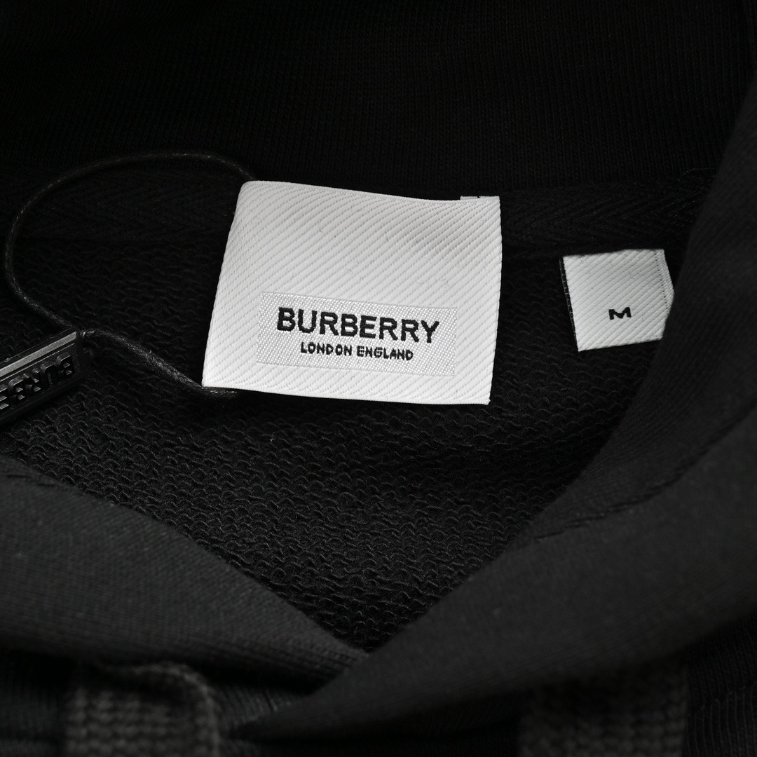 Burberry/巴宝莉 厚胶字母印花连帽卫衣-High Quatity Cheap Brand wholesale wholesaler seller Clothes Bags handbags Sneakers Top Fashion Clothing Shoes from China Factory Chinese suppliers best Quality Beautiful Price Burberry/巴宝莉 厚胶字母印花连帽卫衣