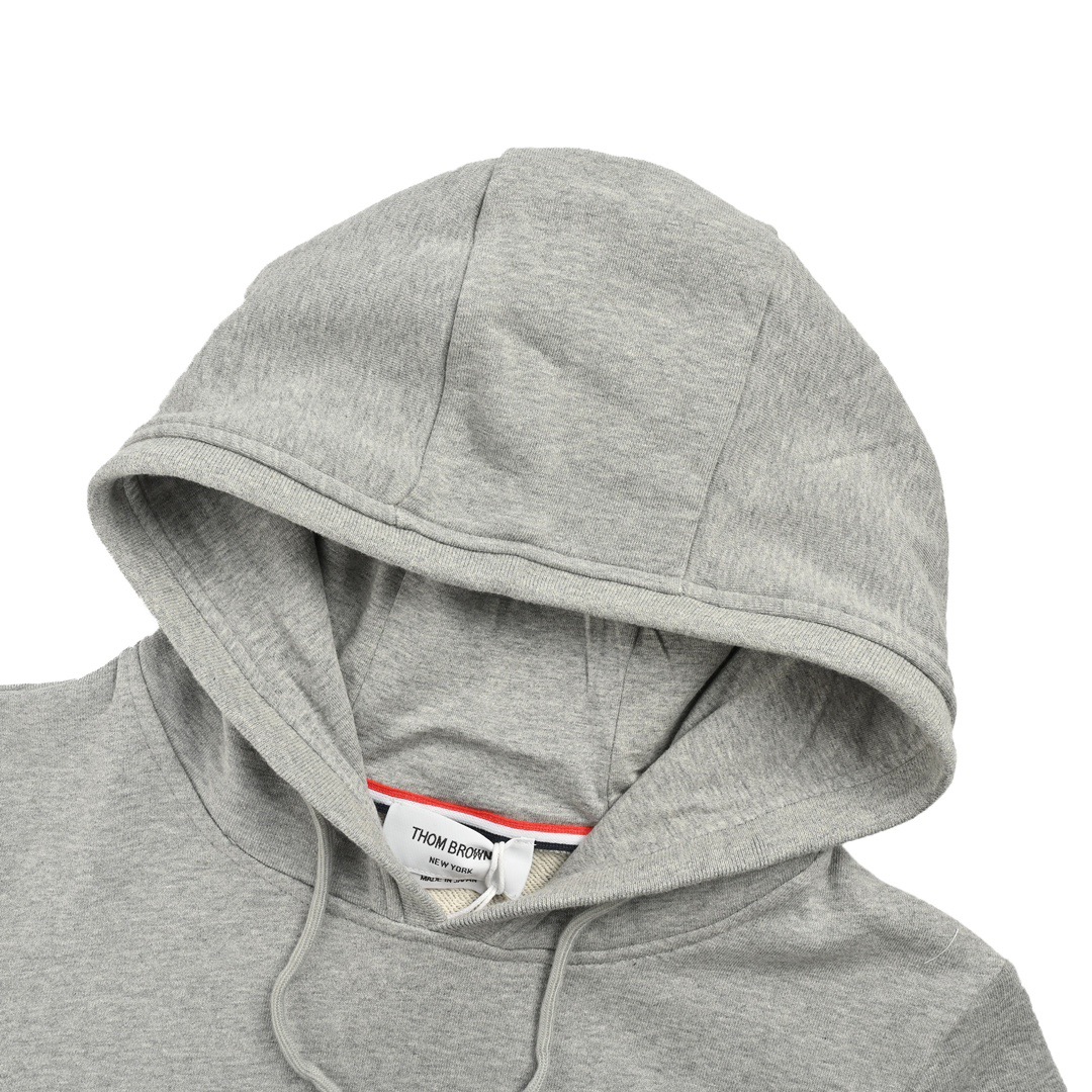 Thom Browne/汤姆布朗 四杠色织连帽卫衣-High Quatity Cheap Brand wholesale wholesaler seller Clothes Bags handbags Sneakers Top Fashion Clothing Shoes from China Factory Chinese suppliers best Quality Beautiful Price Thom Browne/汤姆布朗 四杠色织连帽卫衣