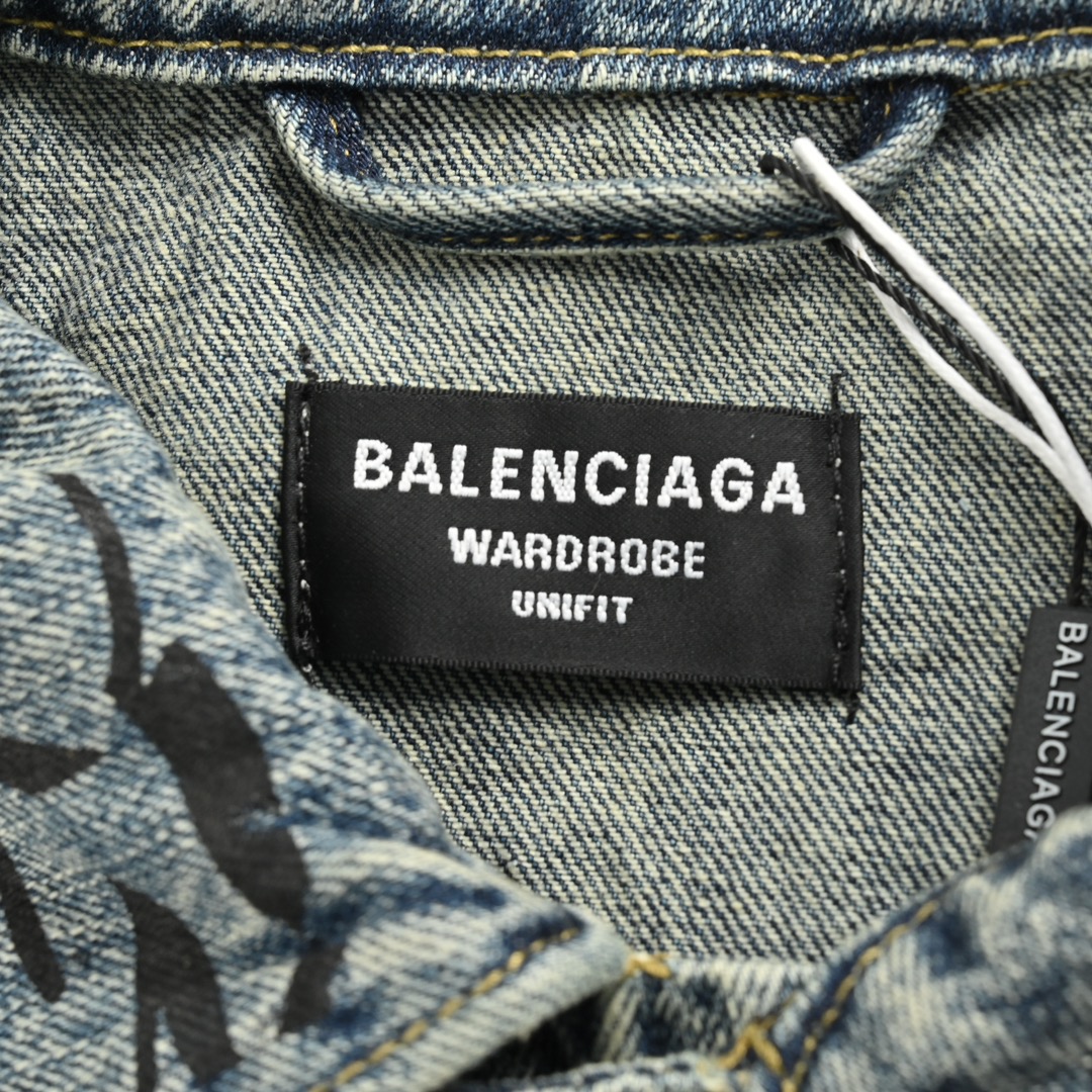 Balenciaga/巴黎世家 涂鸦手绘趣味牛仔外套-High Quatity Cheap Brand wholesale wholesaler seller Clothes Bags handbags Sneakers Top Fashion Clothing Shoes from China Factory Chinese suppliers best Quality Beautiful Price Balenciaga/巴黎世家 涂鸦手绘趣味牛仔外套